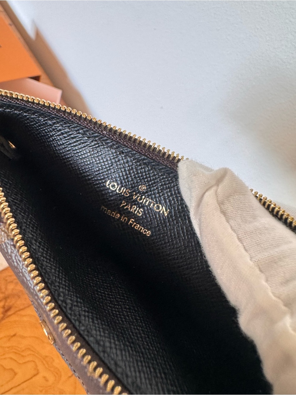 Louis Vuitton Monogram Canvas Card & Key Pouch in Brown PRISTINE - Picture 6 of 10